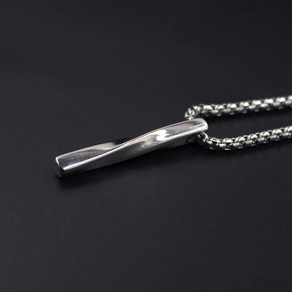 Artio Capsule Necklaces