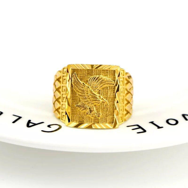 Gold Aquila Ring