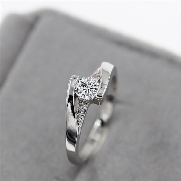 Twisted Crystal Ring