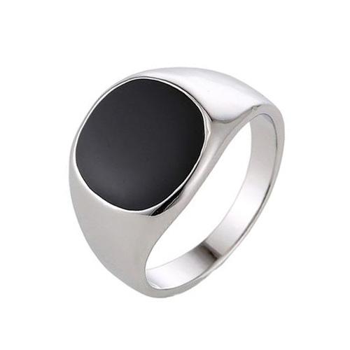 Black Circle Ring