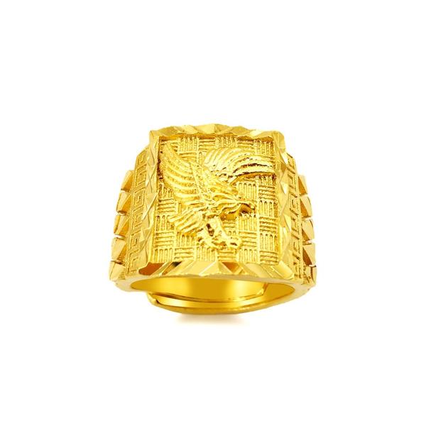 Gold Aguila Ring