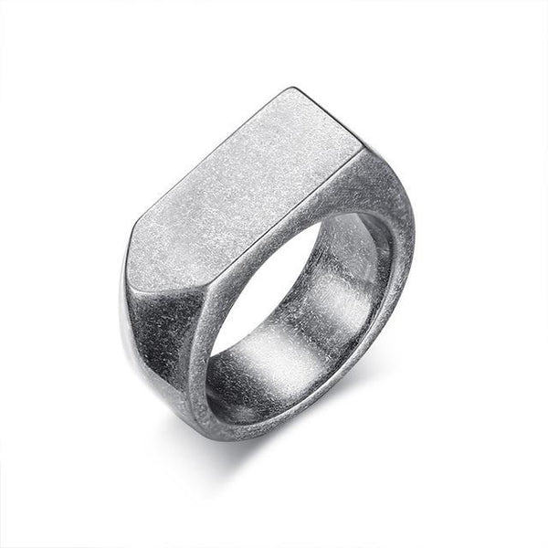 Omiros Arrow Ring