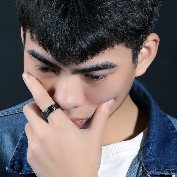 Paciano Titanium Ring